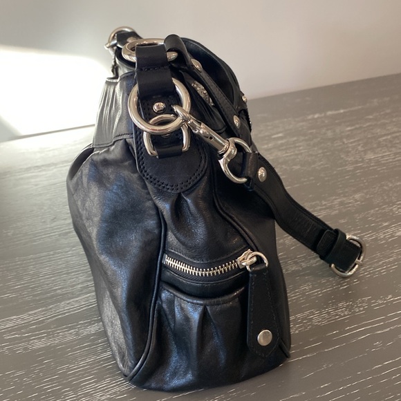 Coach Black Leather Shoulder Bag - Picture 3 of 9